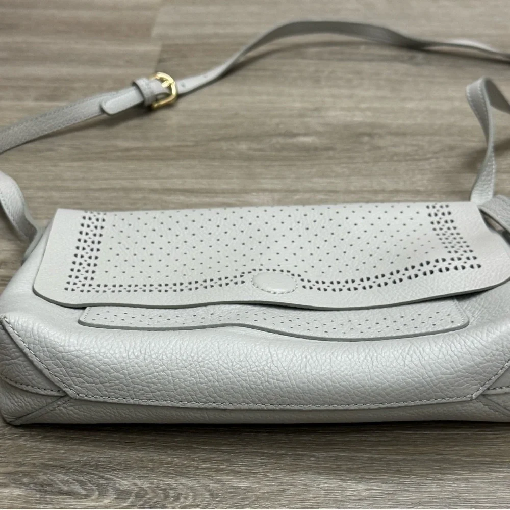 ISAAC MIZRAHI silver crossbody purse